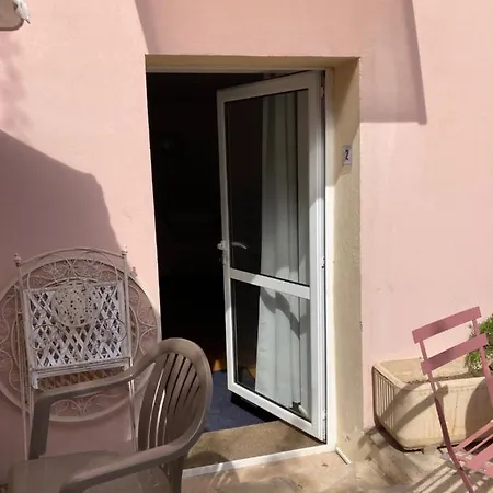 Le Vauban ホテル 3*