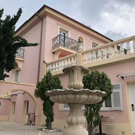 Le Vauban 3* Вильфранш-сюр-Мер