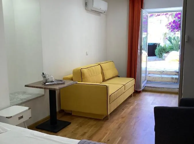 Le Vauban 3* Βιλφράνς-συρ-Μερ