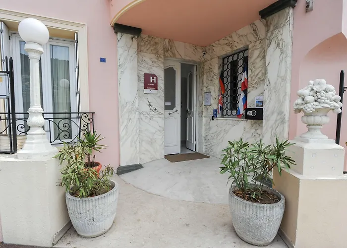 Le Vauban 3* Βιλφράνς-συρ-Μερ