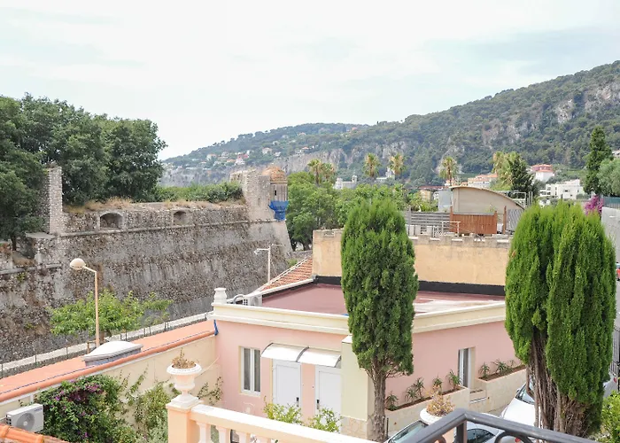 Le Vauban 빌프랑슈쉬르메르