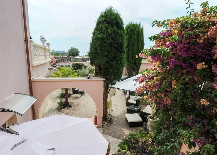 Le Vauban 3*